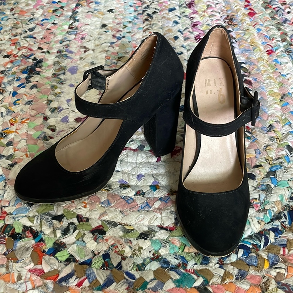 Black heels